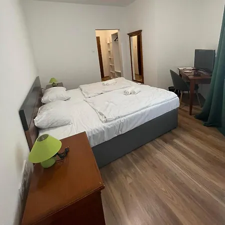 Fueredi Panzio Tiszafüred